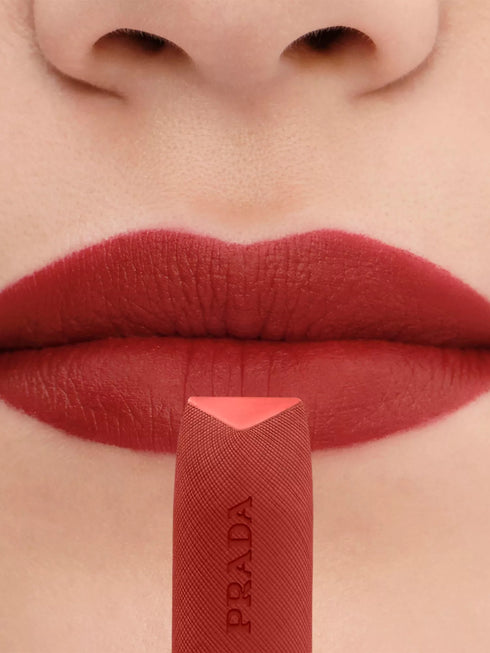 Hyper Matte Monochrome Refillable Lipstick 3.8g